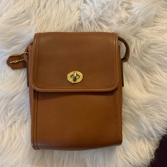 Vintage Coach Scooter - Picture 2 of 13